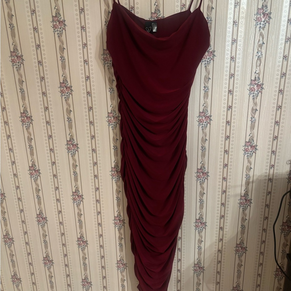 Windsor scrunch Deep Red Dress
